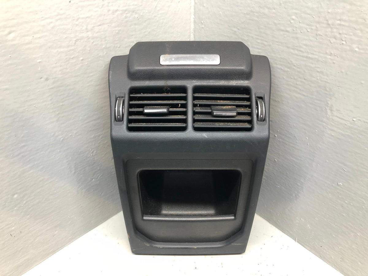 Range Rover Evoque Centre Console Rear Panel Storage with Air Vents L538