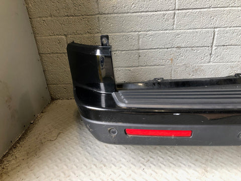 Discovery 4 Rear Bumper with Reflectors Santorini Black Land Rover K19085