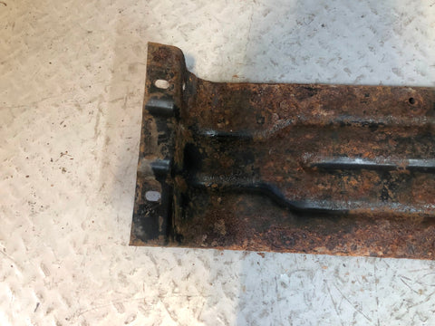 Discovery 2 Fuel Tank Guard Support Land Rover TD5 V8 1998 to 2004 R18125