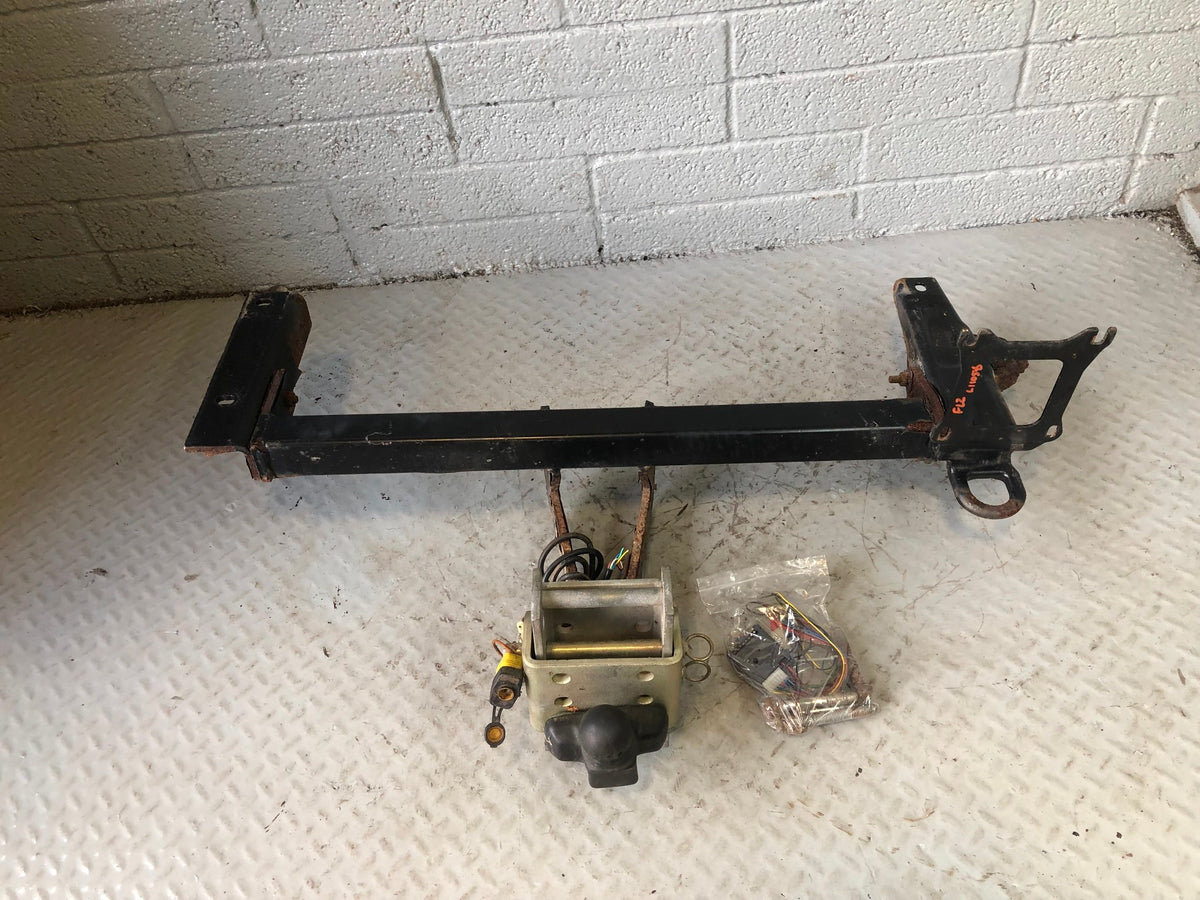 Freelander 2 Tow Bar With Twin Electric Land Rover 2006 to 2015 L11056