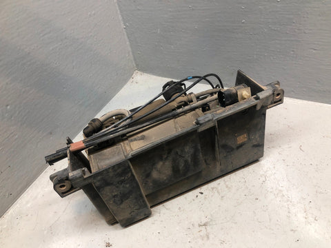Discovery 2 Air Suspension Compressor Wabco RQG100041 Housing Land Rover R18125