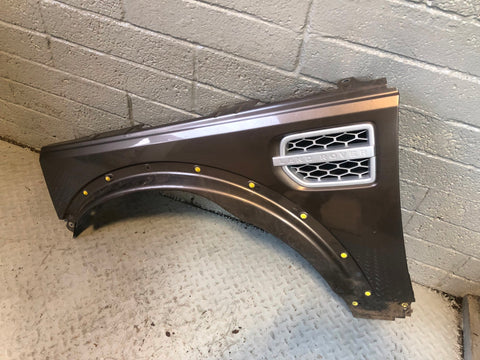 Discovery 4 Front Wing Near Side Nara Bronze LRC 825 2009 to 2016 K17125