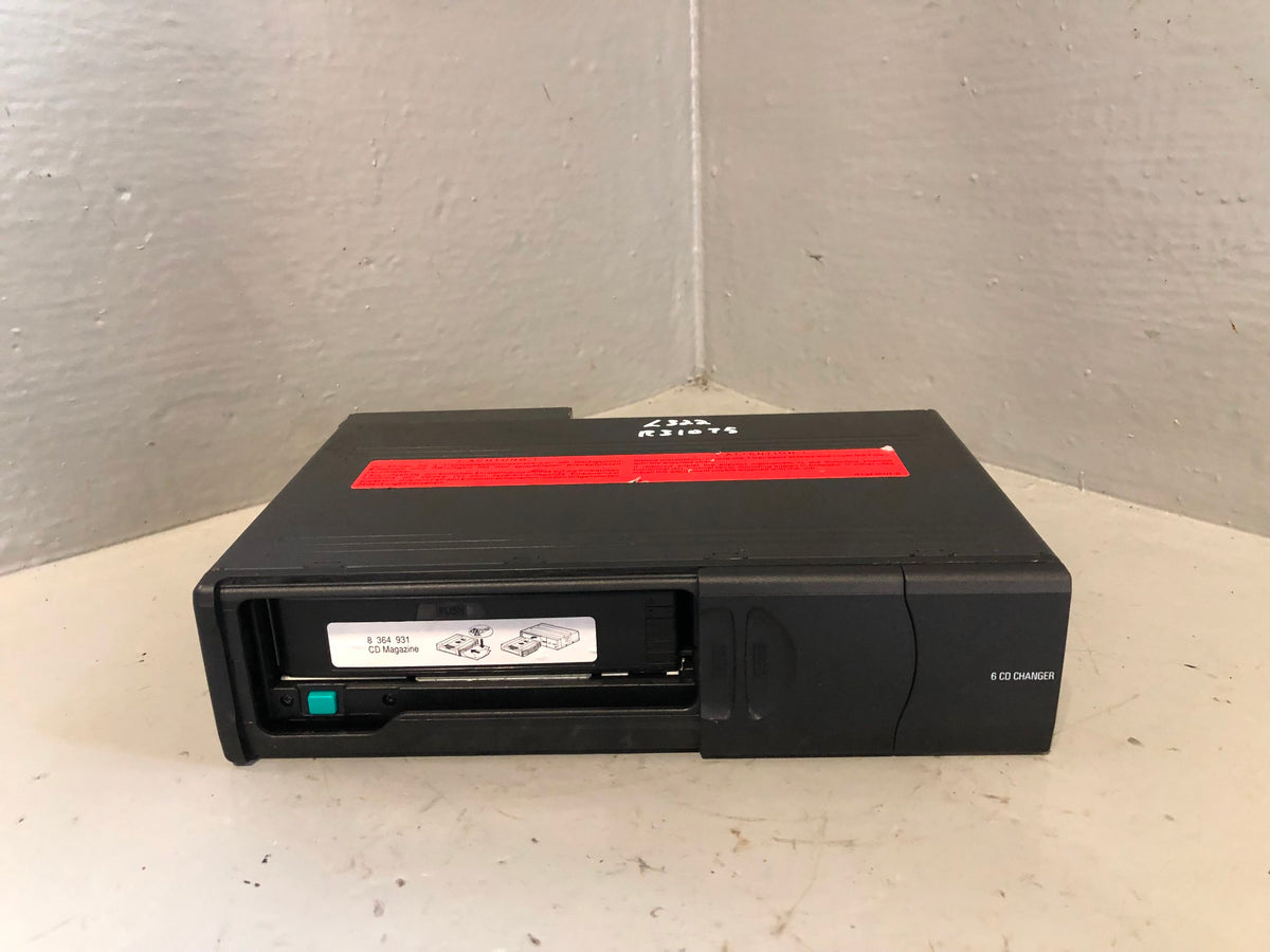 Range Rover L322 CD Changer 65.12-6 946 990-01 6 Disc 2002 to 2005 Land Rover
