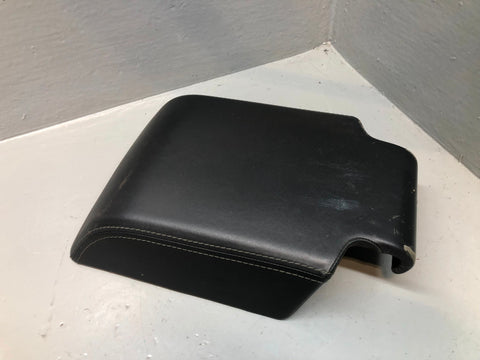 Discovery 4 Armrest Centre Console Black Leather Land Rover 2009 to 2016 K30095