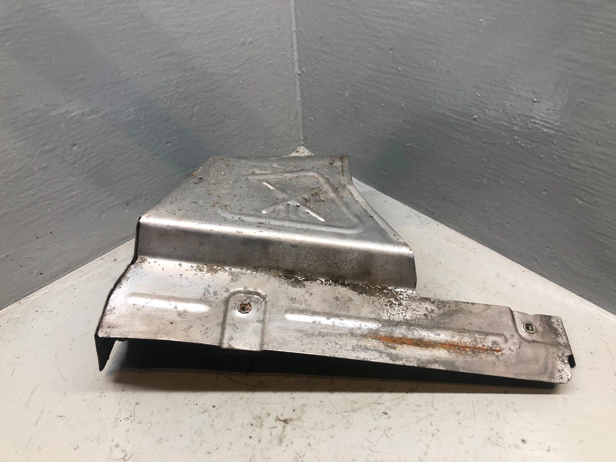 Discovery 2 Turbo Exhaust Manifold Heat Shield Land Rover 1998 to 2004 R18125