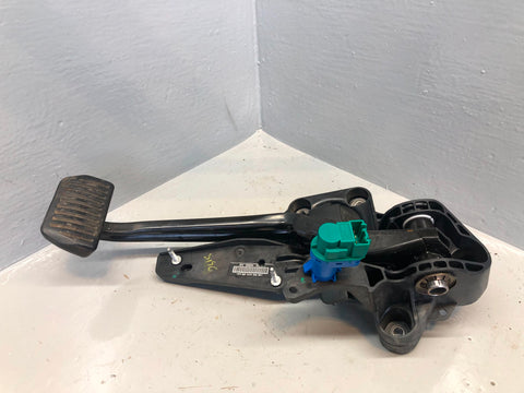 Range Rover Evoque Brake Pedal GJ32-2D094-DA L538 Auto 2016 to 2018