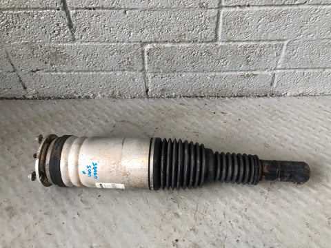 Range Rover L405 Strut Air Suspension Shock Absorber Off Side Front 22271123