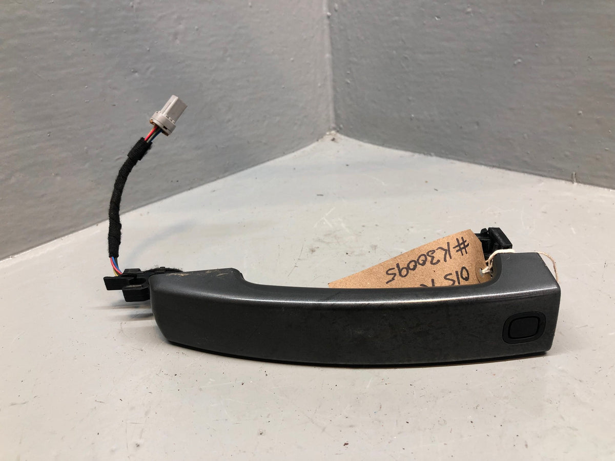 Discovery 4 External Keyless Door Handle Off Side Rear Grey Land Rover
