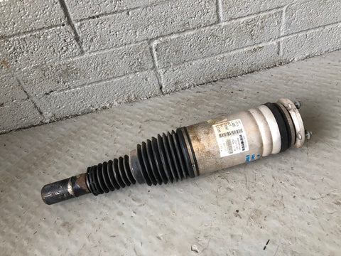 Range Rover L405 Strut Air Suspension Shock Absorber Off Side Front 22271123