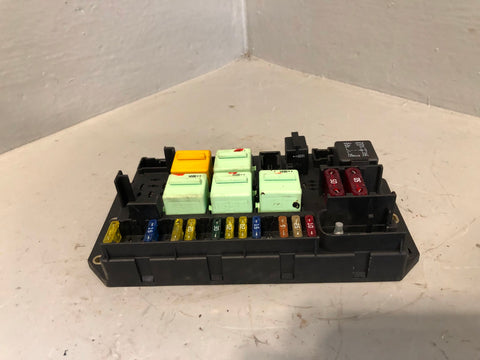 Range Rover L322 Fuse Box YQE000350 TD6 or V8 2002 to 2006