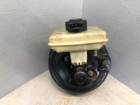 Discovery 2 Brake Servo and Master Cylinder TD5 Auto Land Rover 1998 to 2004