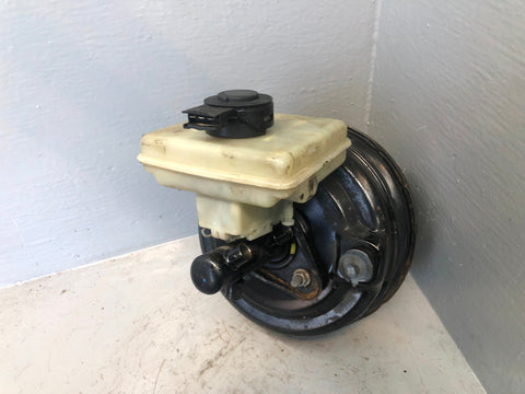 Discovery 2 Brake Servo and Master Cylinder TD5 Auto Land Rover 1998 to 2004