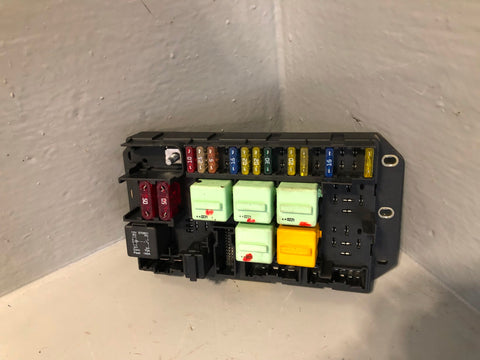 Range Rover L322 Fuse Box YQE000350 TD6 or V8 2002 to 2006