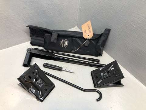 Discovery 3 4 Tool Kit in a Bag KBK500160 Land Rover 2004 to 2016 K30095