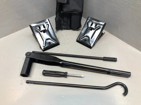 Discovery 3 4 Tool Kit in a Bag KBK500160 Land Rover 2004 to 2016 K30095