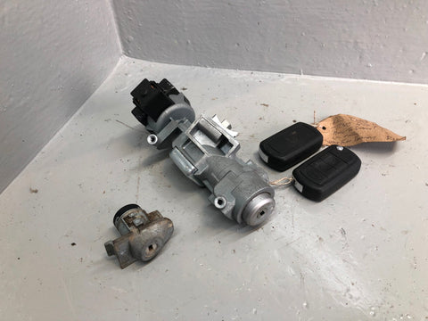 Range Rover Sport Lock Set Ignition Barrel Lock with 2 x Keys Fob L320 R04036