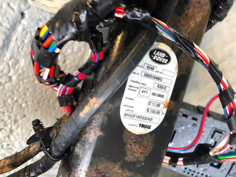 Freelander 2 Tow Bar With Twin Electric Thule Land Rover 2006 to 2015 R06115