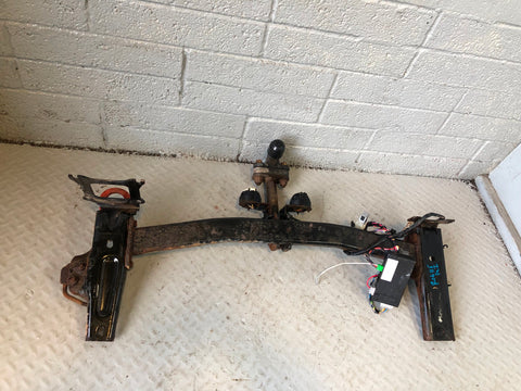 Freelander 2 Tow Bar With Twin Electric Thule Land Rover 2006 to 2015 R06115