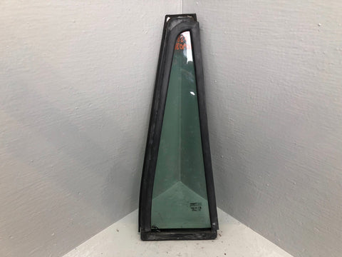 Range Rover P38 Window Quarter Glass Near Side Rear Door 1994 to 2002