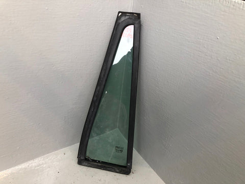 Range Rover P38 Window Quarter Glass Near Side Rear Door 1994 to 2002
