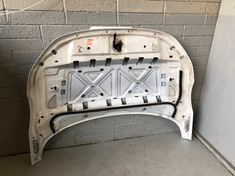 Range Rover Evoque Bonnet in Fuji White L538 2011 to 2018 L10115