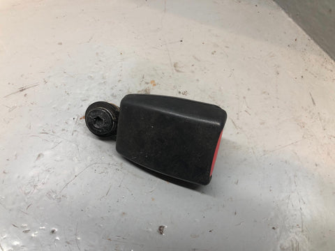 Discovery 2 Seat Belt Buckle 3rd Row Near Side Rear Land Rover 1998 to 2004
