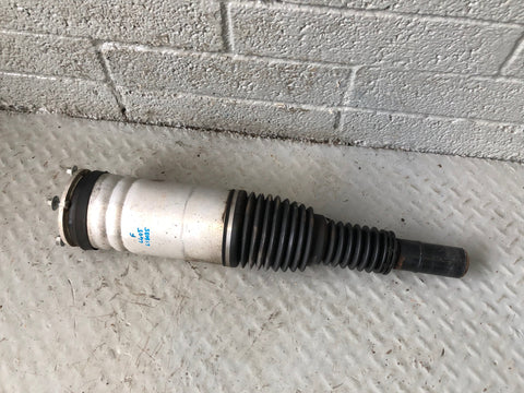 Range Rover L405 Strut Air Suspension Shock Absorber Near Side Front 22271124
