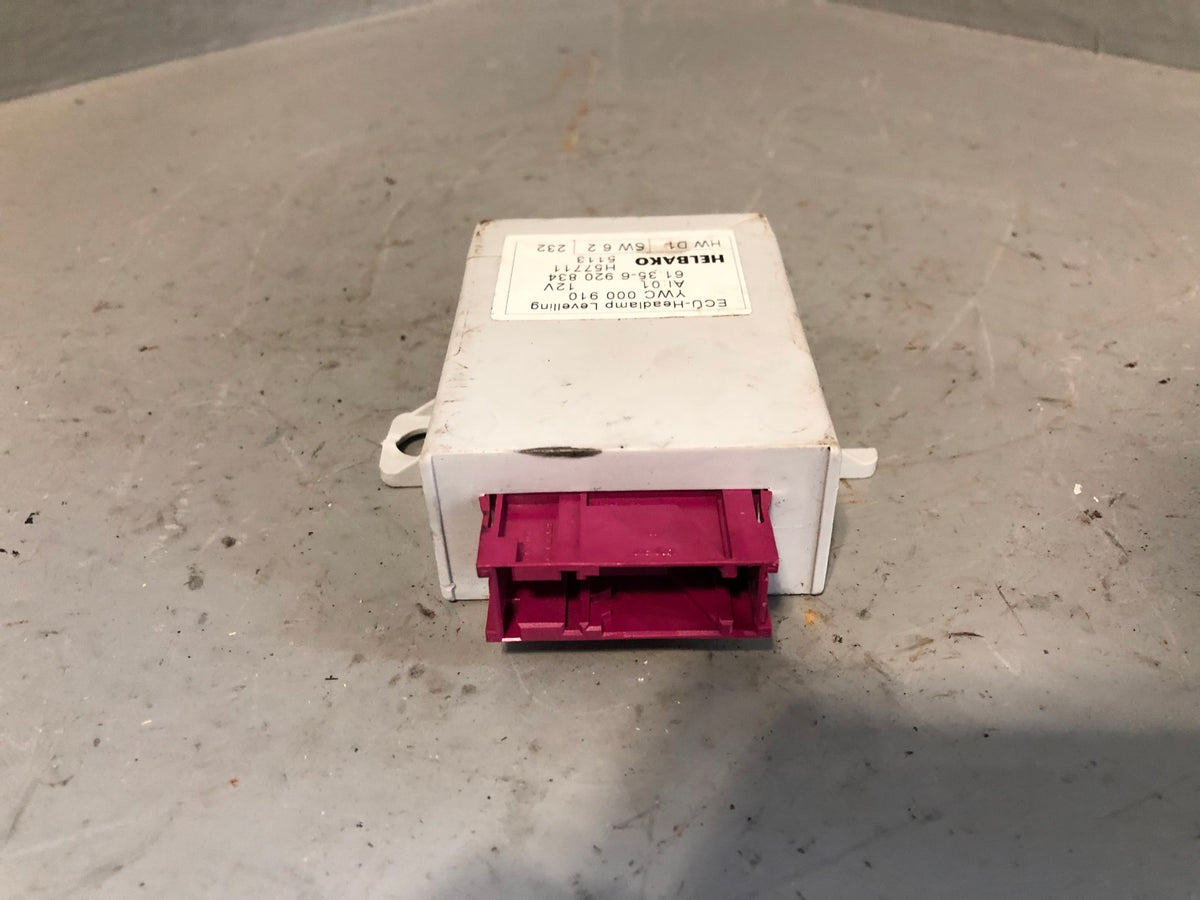 Range Rover L322 Headlamp Levelling Control Module YWC000910 2002 to 2006 R31075