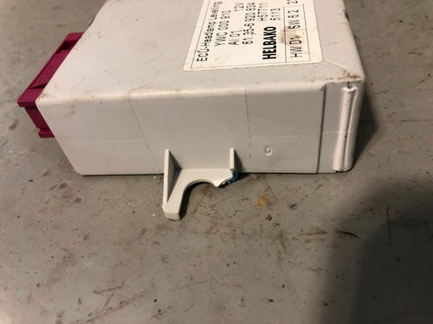 Range Rover L322 Headlamp Levelling Control Module YWC000910 2002 to 2006 R31075