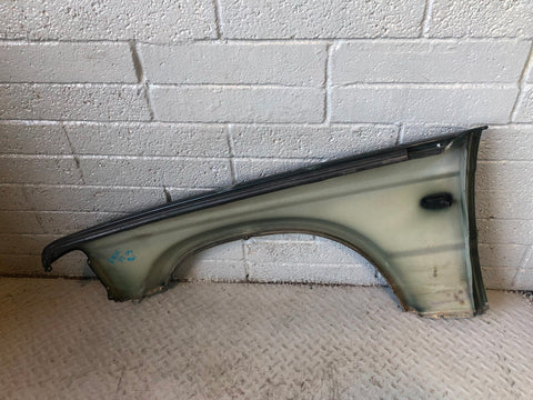 Discovery 2 Front Wing Off Side Epsom Green Land Rover 2002 to 2004 R18125