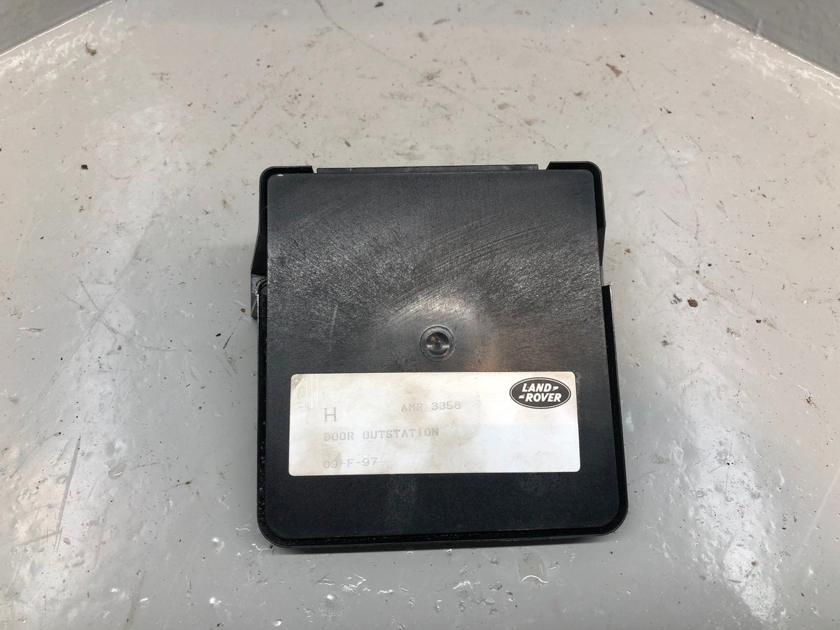 Range Rover P38 Door Module Near Side Front ECU AMR3358 1994 to 2002