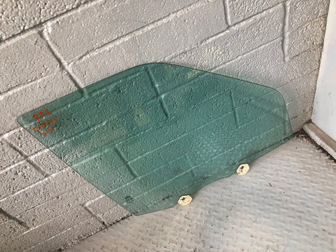 Range Rover Sport Glass Front Door Window Off Side L320 2005 to 2009 D15056