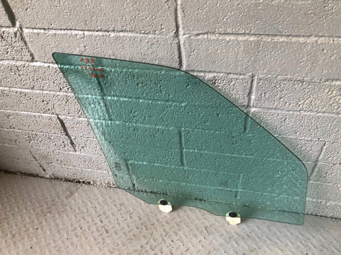 Range Rover Sport Glass Front Door Window Near Side L320 2005 to 2009 D15056