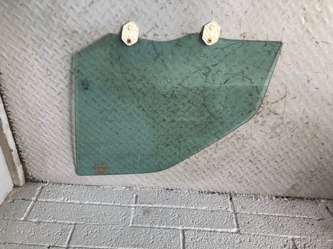 Range Rover Sport Glass Front Door Window Near Side L320 2005 to 2009 D15056