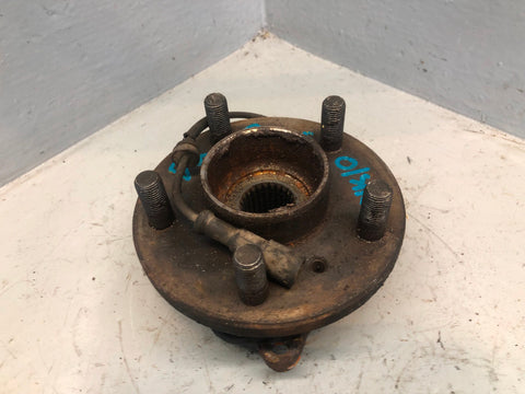 Discovery 2 Hub Bare with ABS Sensor Off Side Rear TD5 Land Rover 1998 to 2004