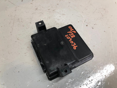 Range Rover P38 Door Module Off Side Front ECU AMR3358 1994 to 2002