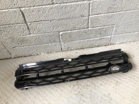 Range Rover Evoque Front Grille in Black L538 2011 to 2015 L02095