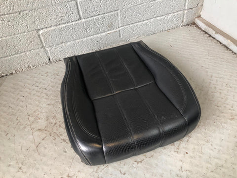 Range Rover L405 Seat Base Front Off Side Leather Black 2013 to 2017 L15056