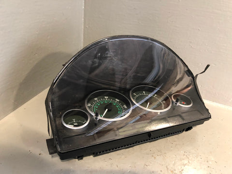 Range Rover L322 Speedometer Instrument Cluster 4.4 V8 YAC002390PVA 2002 to 2005