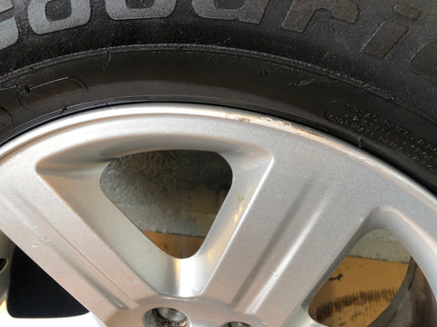 Freelander 2 Alloy Wheel and Tyre 17" Land Rover 235/65R17 2006 to 2014 R06115A