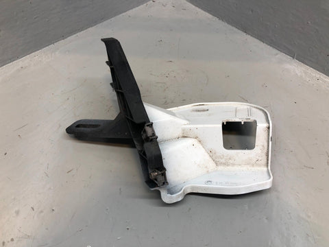 Range Rover Evoque Wing Mount Bracket Near Side BJ32-16A143-AA White L538