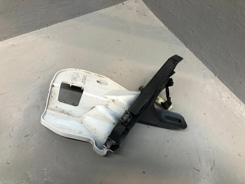 Range Rover Evoque Wing Mount Bracket Off Side BJ32-16A142-AA White L538