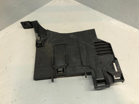 Range Rover Evoque Headlight Bracket Off Side RH 00122221 L538 2016 to 2018