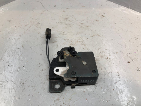 Range Rover P38 Tailgate Actuator Latch Lock Lower 1994 to 2002