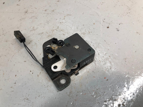 Range Rover P38 Tailgate Actuator Latch Lock Lower 1994 to 2002