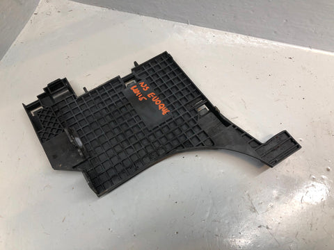 Range Rover Evoque Headlight Bracket Left Side LH 00122222 L538 2016 to 2018