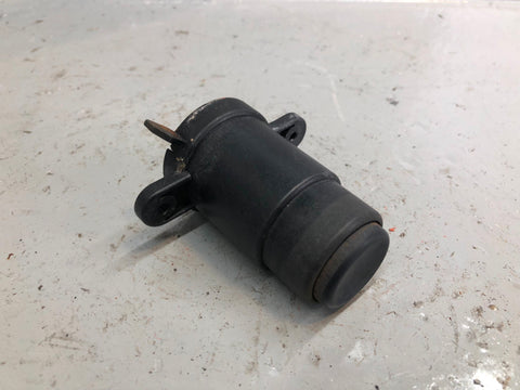 Range Rover P38 Tailgate Release Switch in Black 1994 to 2002