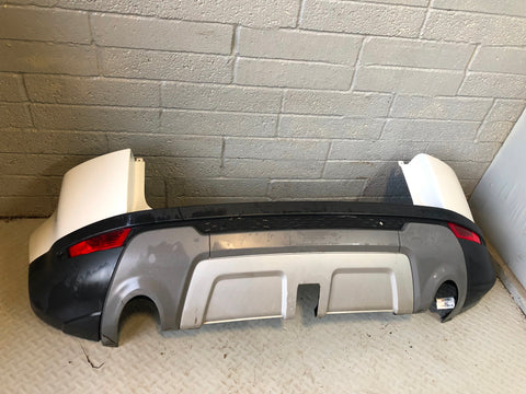 Range Rover Evoque Rear Bumper Fuji White 867 L538 2015 to 2018 L10115