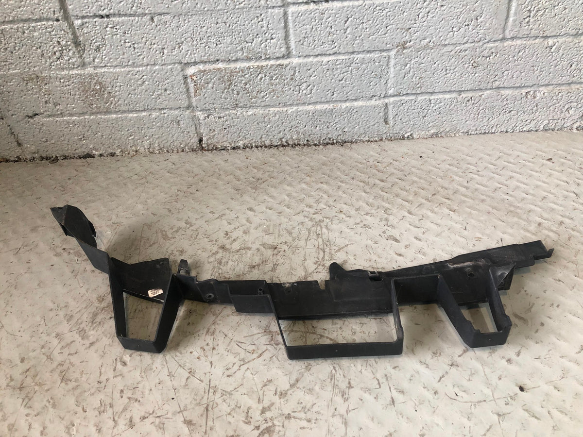 Range Rover Sport Bumper Support Bracket Near Side Front L320 2009 to 2013