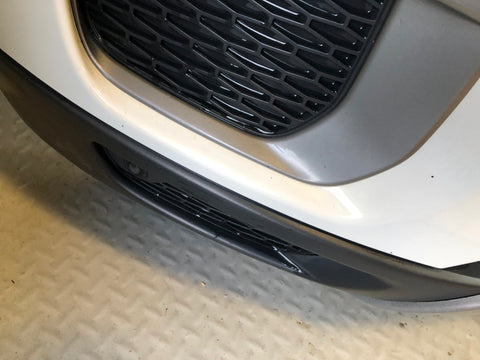 Range Rover Evoque Front Bumper Fuji White Facelift L538 2016 to 2018 L10115